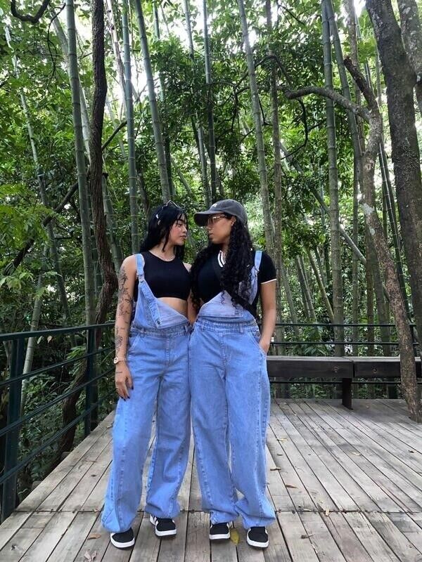 Free emmy_and_luna