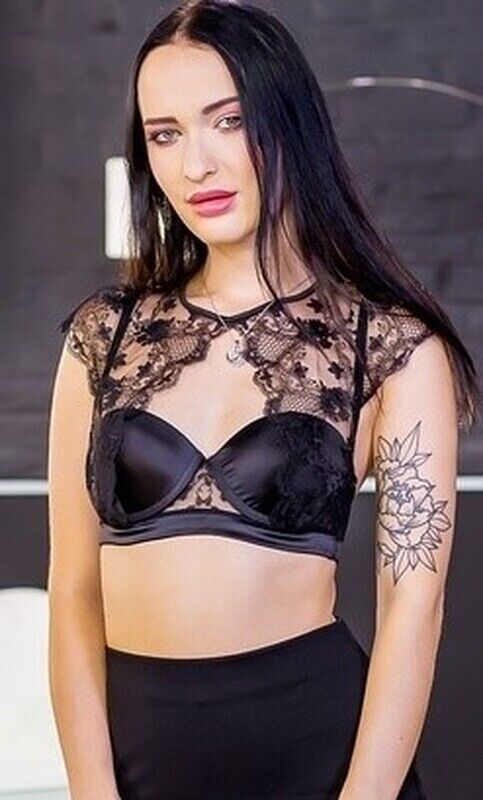 Sasha Sparrow