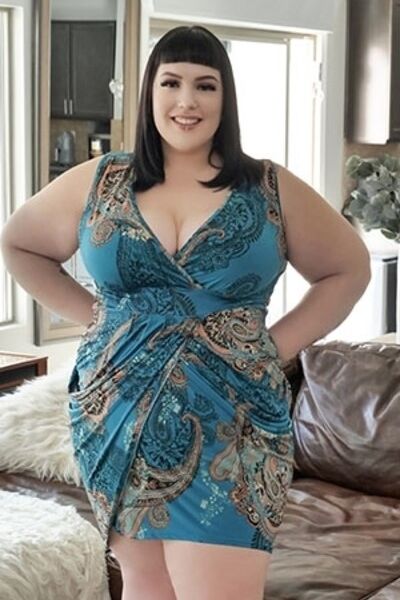 Alexxxis Allure