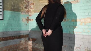 2019-03-09-Riley-gets-cuffed-and-roped