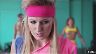 2018-10-23-135105-girlcore-s1-e2-the-go-girls-540