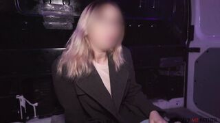 2022-06-21-4648941-waitress-likes-hard-fucking_720