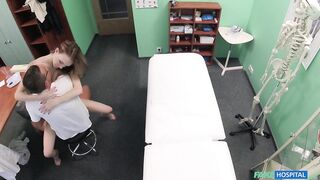 2016-11-11-4084251-hot-czech-patient-craves-hard-cock_720