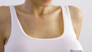 2020-12-08-4420922-deep-breathing-leads-to-big-orgasms_720