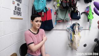 2022-07-30-19962-jade_valentine_720