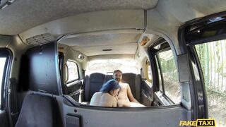 2016-05-26-4074571-horny-couple-have-random-sex_720