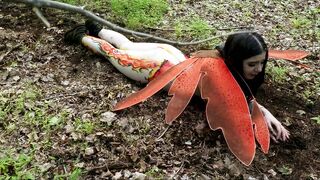 2023-06-20-719-little-anal-bug-in-the-grass_644