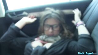 2016-06-12-4069681-fashion-student-fucks-a-stranger_720