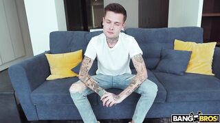 2021-06-22-8920411-squirt-queen-does-anal_720