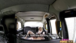 2016-07-10-4097001-lesbians-wrestle-in-british-taxi_720