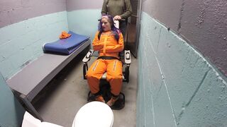 2019-03-16-Fayth-locked-in-jacket-chair-and-cell