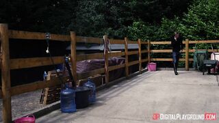 2017-09-22-4182971-backdoor-bareback_720