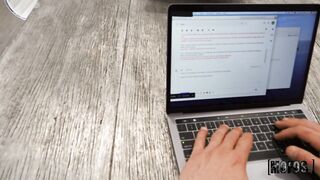 2020-05-03-4413896-showering-catalina_720