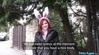 2016-03-25-4066931-hot-easter-bunny-girl-fucked-outside_720