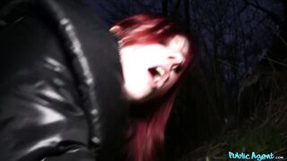 2016-03-25-4066931-hot-easter-bunny-girl-fucked-outside_720