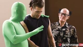 2018-09-28-4140441-the-gang-makes-a-porno-a-dp-xxx-parody-episode-4_720