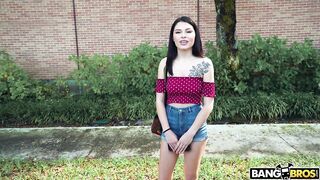 2021-03-10-8940781-cheating-girlfriend-fucks-for-cash_720