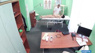 2016-03-22-4085951-cock-therapy-helps-sensitive-pussy_720