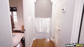 2020-12-08-8863461-getting-dirty-in-the-shower_720