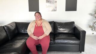 2026-01-08-cleo-28-years-old-administrative-assistant-in-gennevilliers_720