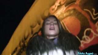 2016-03-09-4066961-skinny-blonde-fucked-outside_720