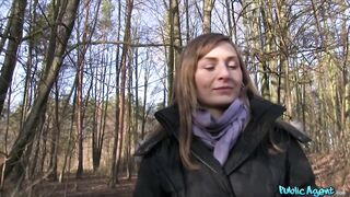 2016-03-04-4066991-sales-lady-has-sex-in-a-forest_720