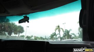 2020-12-16-8862921-boss-bitch-takes-a-ride_720