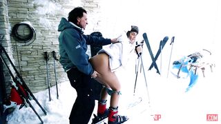 2017-03-13-4196471-ski-bums-episode-1_720