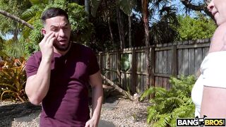 2021-04-24-8920701-horny-roommate-gets-creampied_720