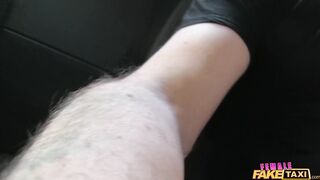 2016-04-10-4096871-taxi-cab-owner-dishes-out-anal-sex_720