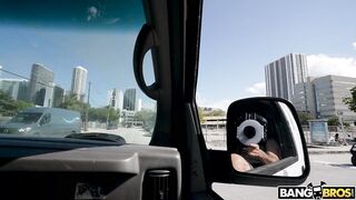 2022-01-05-8938551-surprise-anal-on-the-bus_720