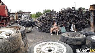 2021-01-15-8862471-sneaky-public-anal_720