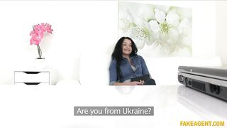 2016-05-07-4091551-horny-student-in-casting-interview_720