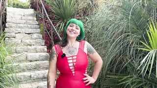 2025-10-29-20-year-old-lilith-loves-letting-go-with-two-cocks_720