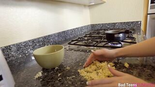 2017-11-13-50091-punish-me-please-s4e9_960