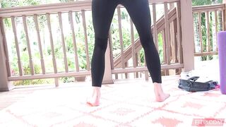 riley-jean-scene1_720