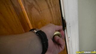 2017-02-26-11092-banging-dare_720