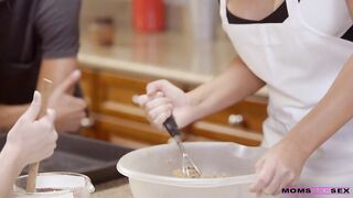 2017-02-05-41196-hot-in-here-s6e1_960