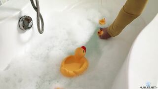 2024-04-01-190718-squeaky-clean_854