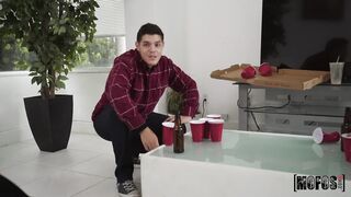 2019-04-19-4353312-showing-off_720