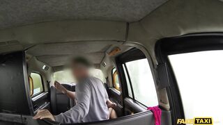 2016-02-07-4072531-tight-pussy-gets-a-deep-fucking_720