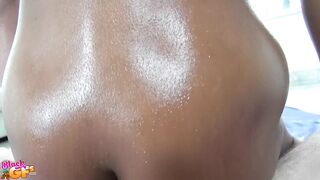 2017-02-08-2950571-peeping-my-workout_720