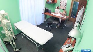 2015-12-04-4084861-tight-pussy-makes-doctor-cum-twice_720