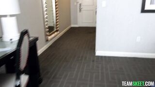 2021-09-28-17726-charma_kelly_720