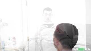 2021-10-08-17737-sabrina_valentine_720