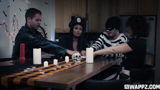 2021-10-24-17875-leana_lovings_and_serena_santos_720