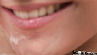 2011-06-27-30785-cum-on-my-face-07-540