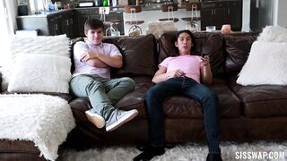 2021-09-26-17669-macy_meadows_and_madison_summer_720