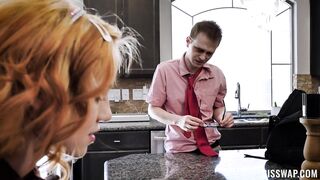 2021-09-12-17589-hazel_heart_and_remi_jones_720