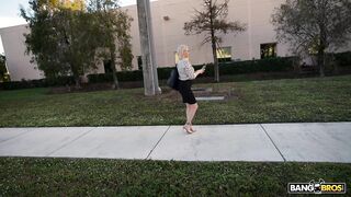 2026-01-14-11450411-business-woman-fucks-on-the-bus_720